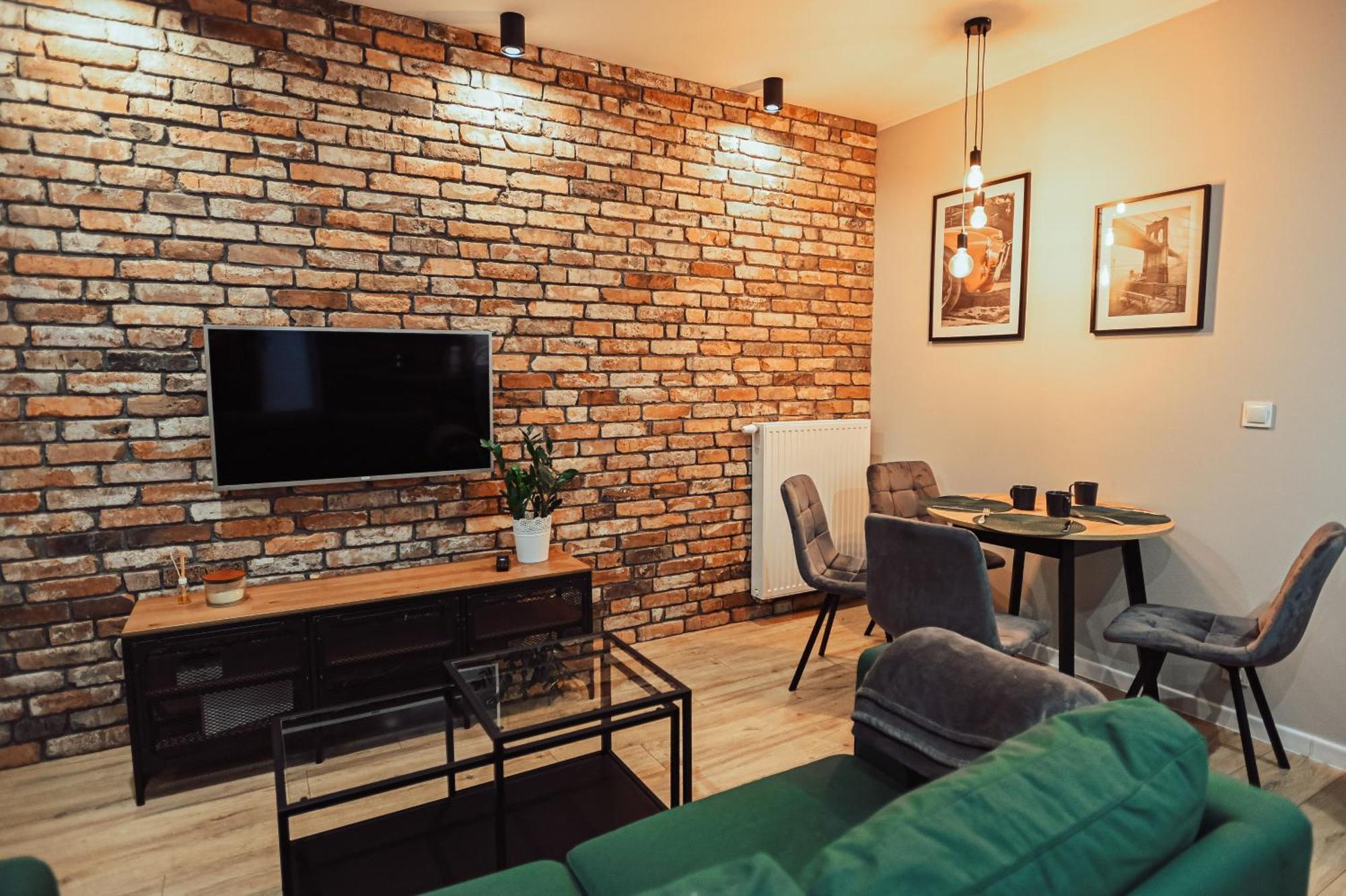 Loft Luxury Apartment & Parking 莱什诺 外观 照片